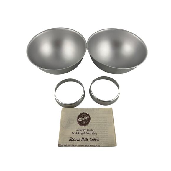 Wilton Vintage 1990 Sports Ball Two Layer Cake Pan New Damaged Box - Picture 1 of 3